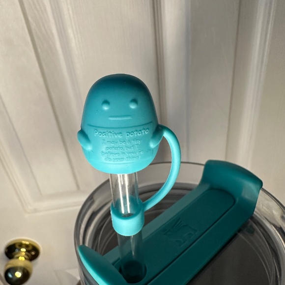 Stanley 40 Oz Stainless Steel H2.0 FlowState Quencher Tumbler In Summer Plaid - Picture 4 of 13